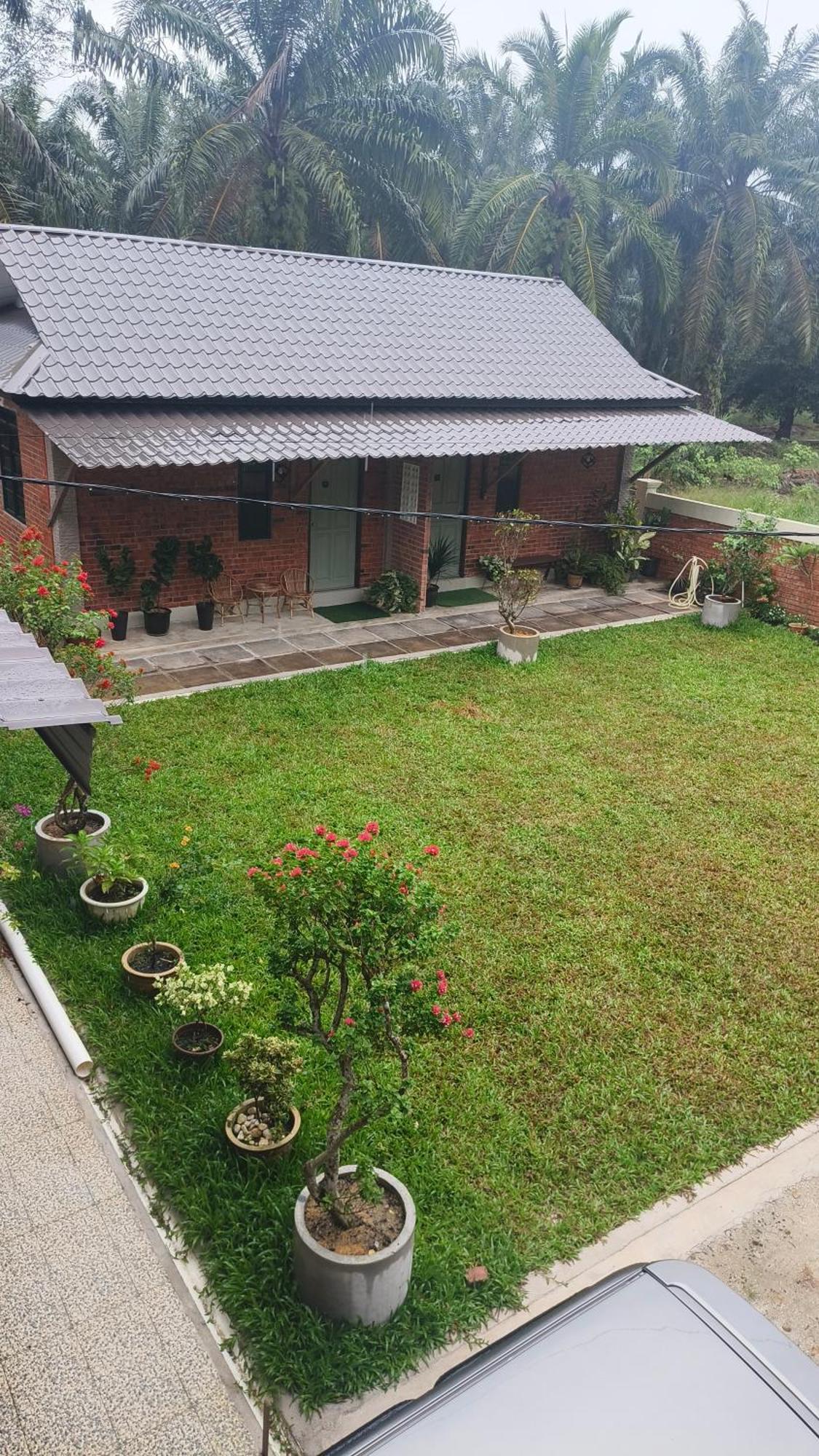 Bang Brahim Roomstay 파리트 라자 외부 사진